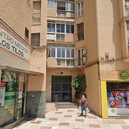 Estudio Cerca Estacion Bus Y Tren Málaga Buitenkant foto